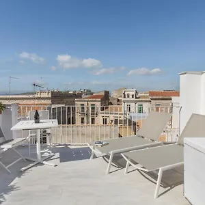 Affittacamere Ortygia Con Terrazza Sul Mare E Jacuzzi, Syracuse